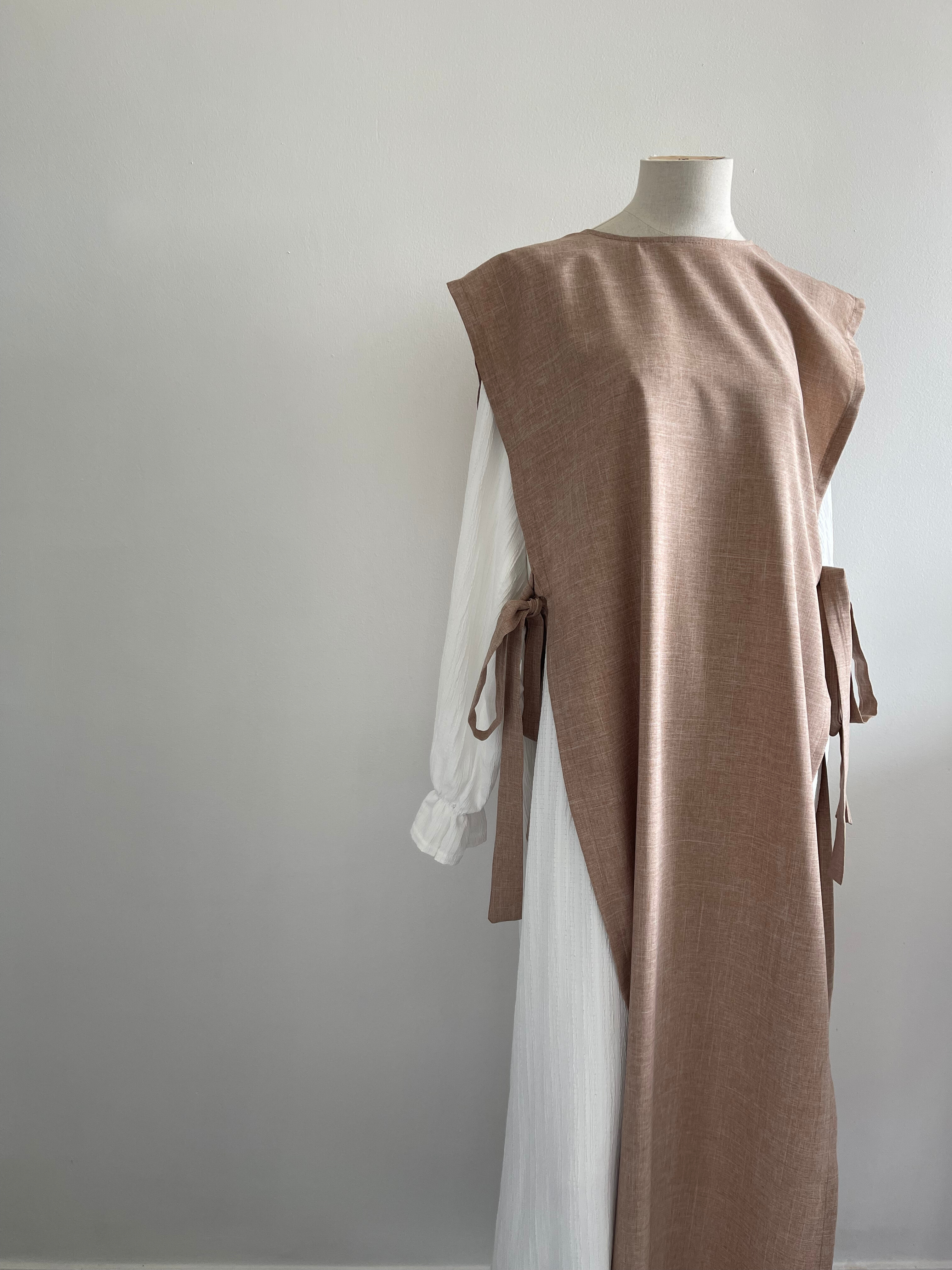 Abaya Aiko