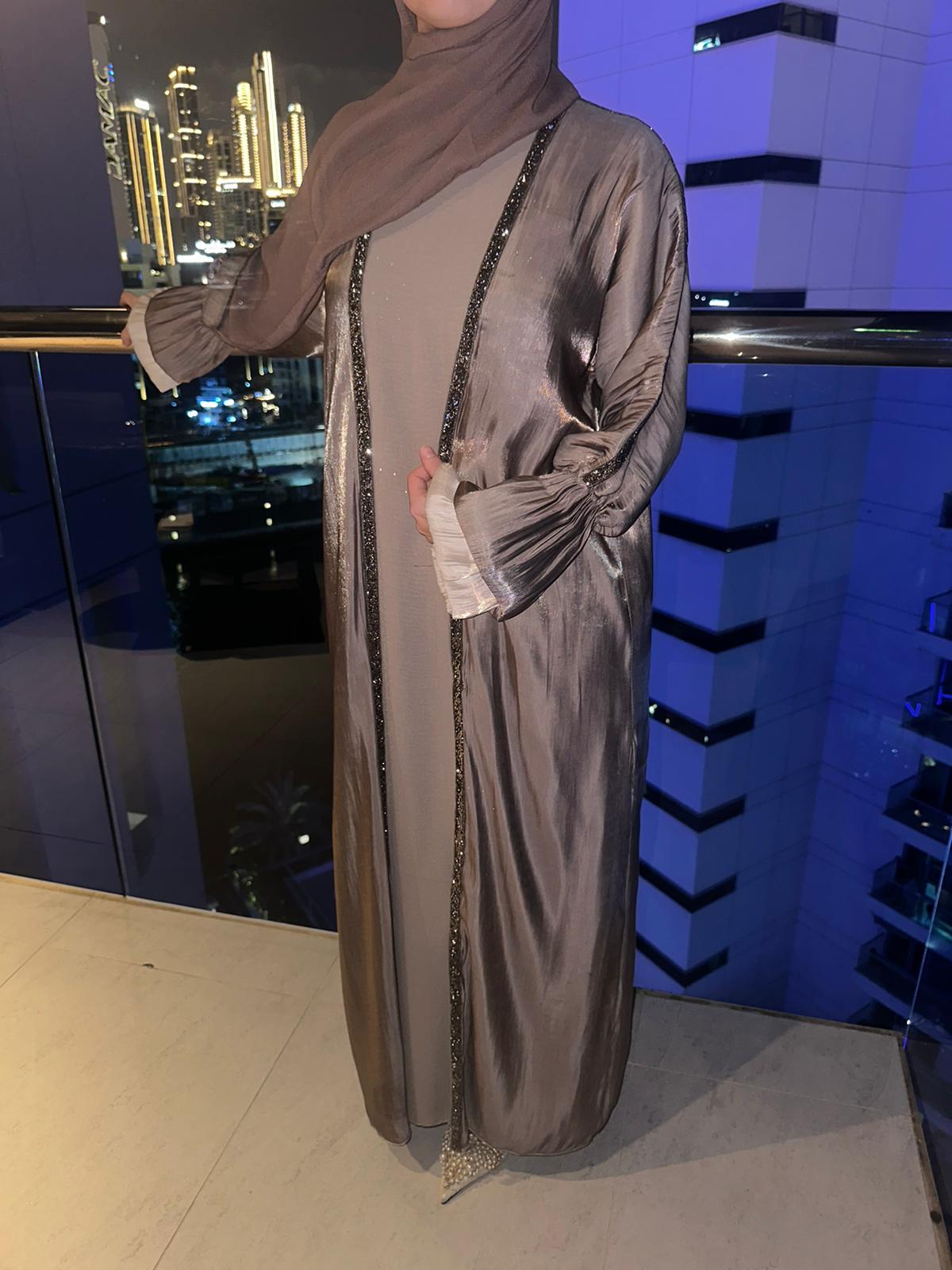 Abaya Husn